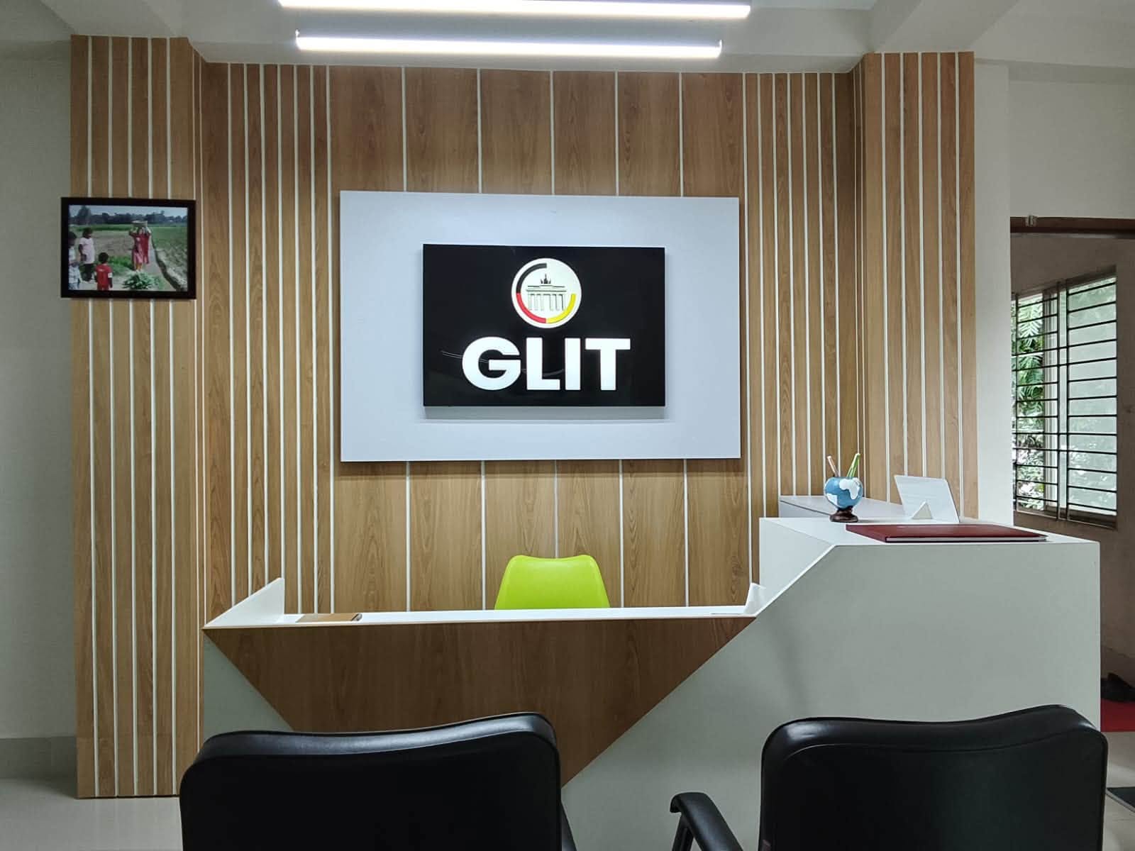 Banner logo